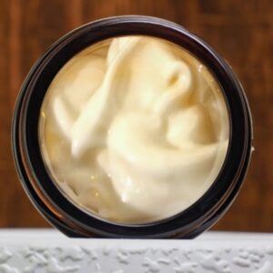 ÉLENORA – Natural Skin Lightening Cream